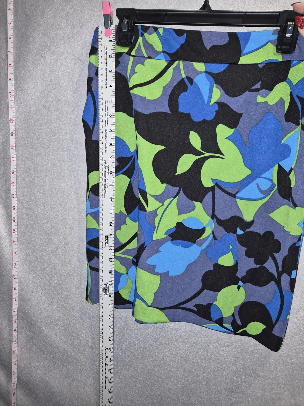 Premise GEO Blue Green Floral Pencil Skirt – Size 8 – NWT